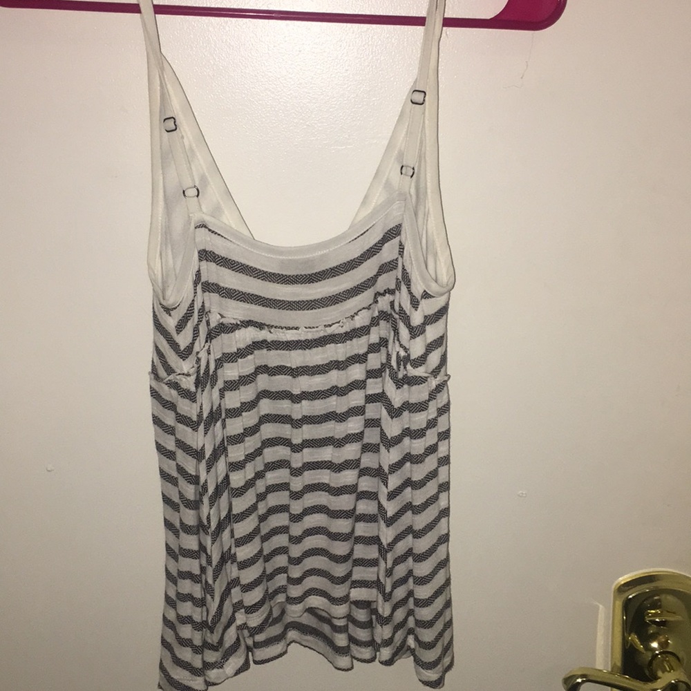 Striped Tank Top - Picture 2 of 3